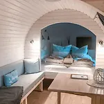 Tiny Igloo Elrond Apartment