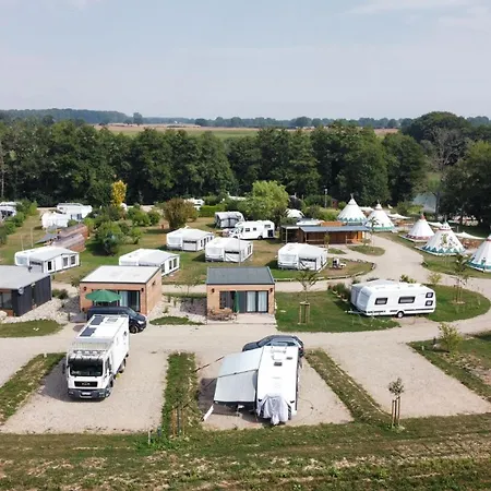 Tiny Igloo Elrond Belau